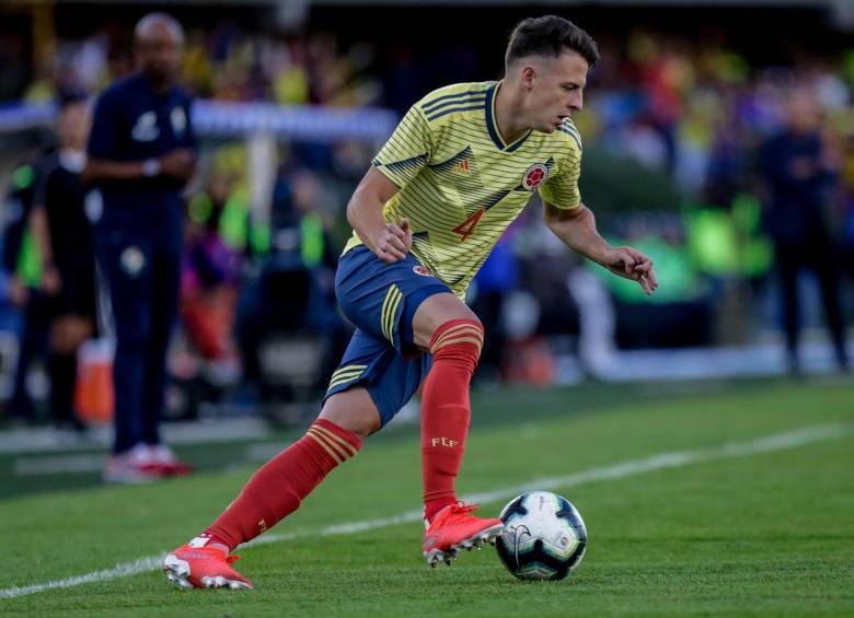 El defensor Santiago Arias fue convocado para los partidos contra Venezuela, el 9 de octubre en Barranquilla, y Chile el 13. FOTO COLPRENSA