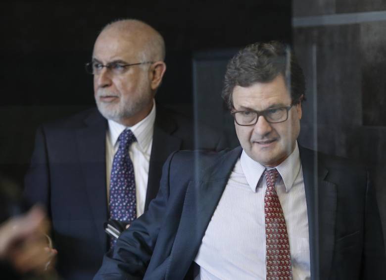 Luis Fernando Andrade en una entrevista ante la Fiscalía por el caso de Odebrecht. FOTO COLPRENSA