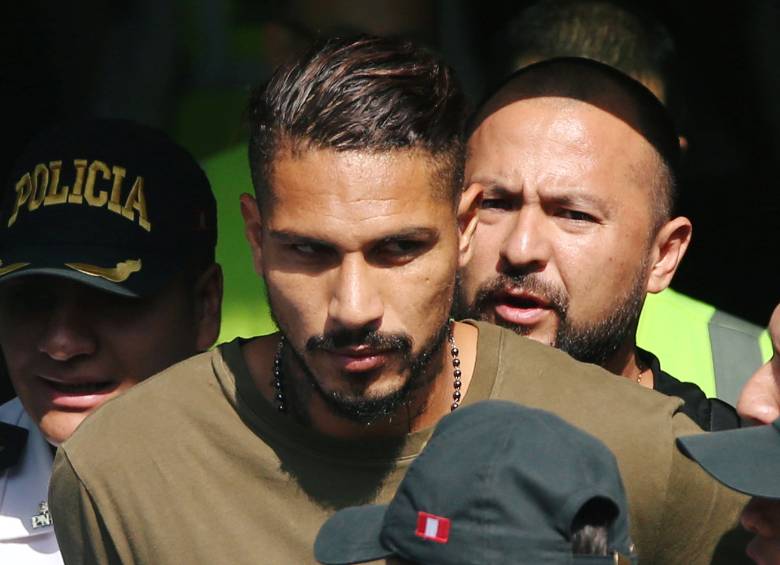 Paolo Guerrero no pierde la fe de estar en el Mundial. FOTO REUTERS