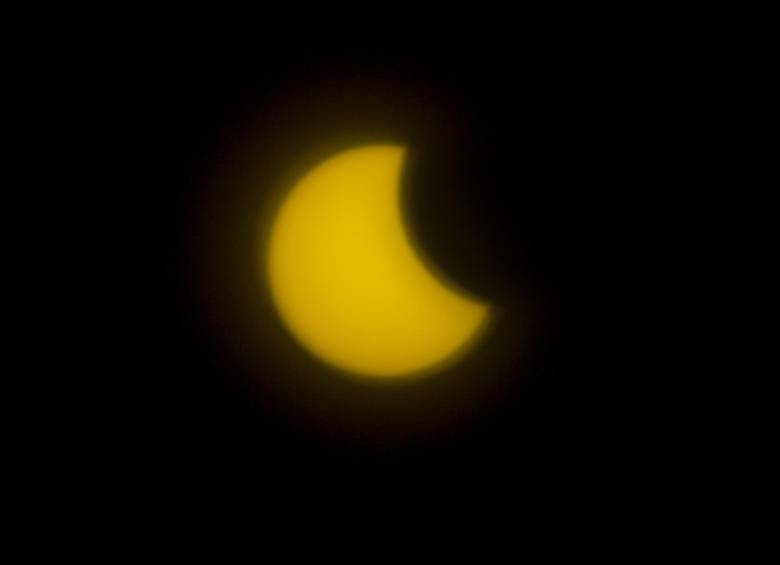 Así se vio el eclipse de sol en Medellín