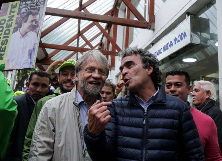 Así se mueven las maquinarias en Colombia para las presidenciales