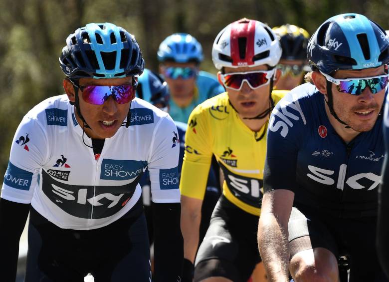 Egan Bernal (izquierda) tiene como principal reto el Giro de Italia. Después de la Vuelta a Cataluña se define si estará con el equipo Sky en el Tour de Francia. FOTO AFP 