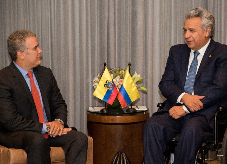 El presidente Duque con el presidente de Ecuador, Lenin Moreno. FOTO: EFE