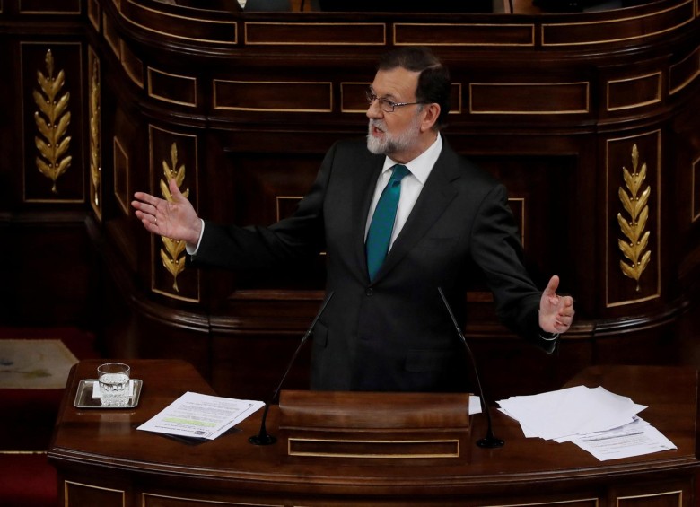 Rajoy estaba bajo presión desde que la justicia consideró probadas dos tramas de corrupción en el oficialismo. FOTO REUTERS
