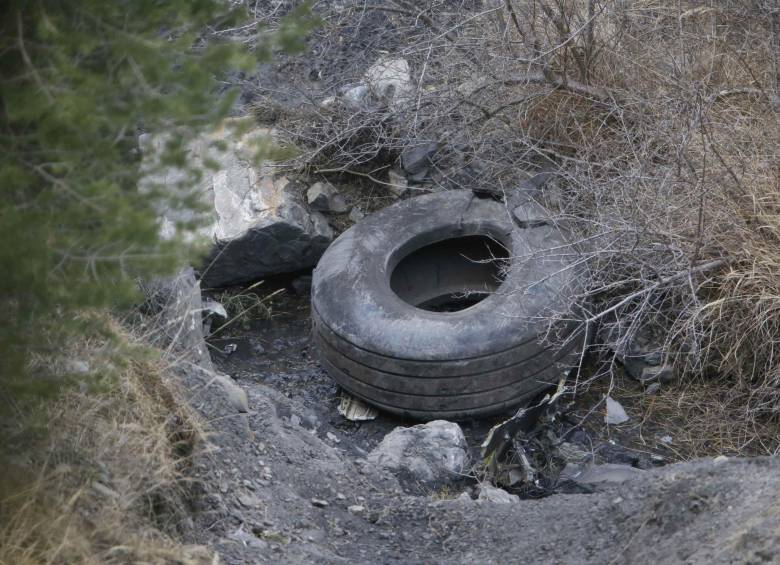 Las condiciones climáticas afectan las labores de rescate. FOTO REUTERS