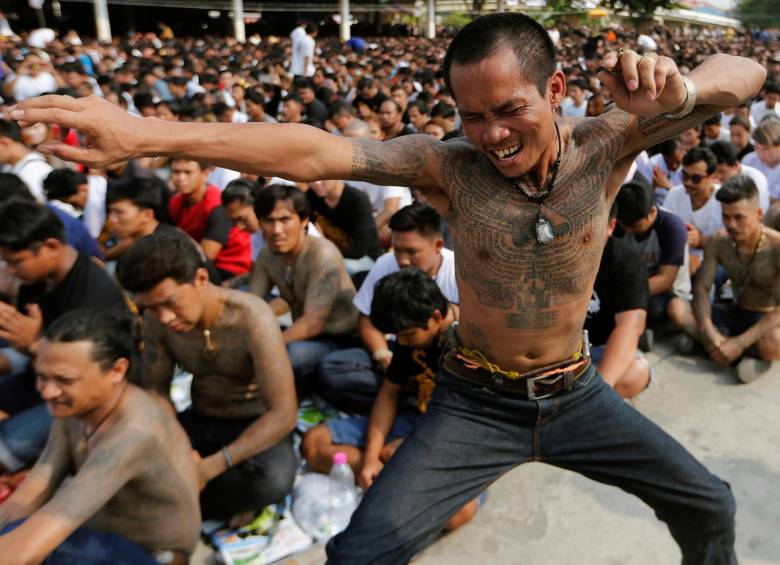 Los impresionantes rituales ancestrales en Tailandia 