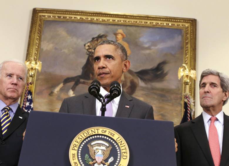 Un 57 % de los encuestados ahora, frente al 49 % de septiembre, considera que Obama no está gestionando adecuadamente el auge del EI en Oriente Medio. FOTO AP