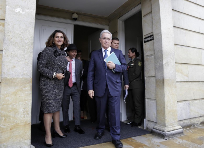 El expresidente Álvaro Uribe renunció a su curul el 18 de agosto pasado. Tiene medida de detención domiciliaria. FOTO Colprensa
