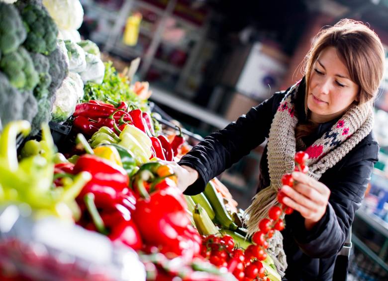 No existe una dieta contra el envejecimiento, comer de manera saludable es la mejor opción. FOTO sstock