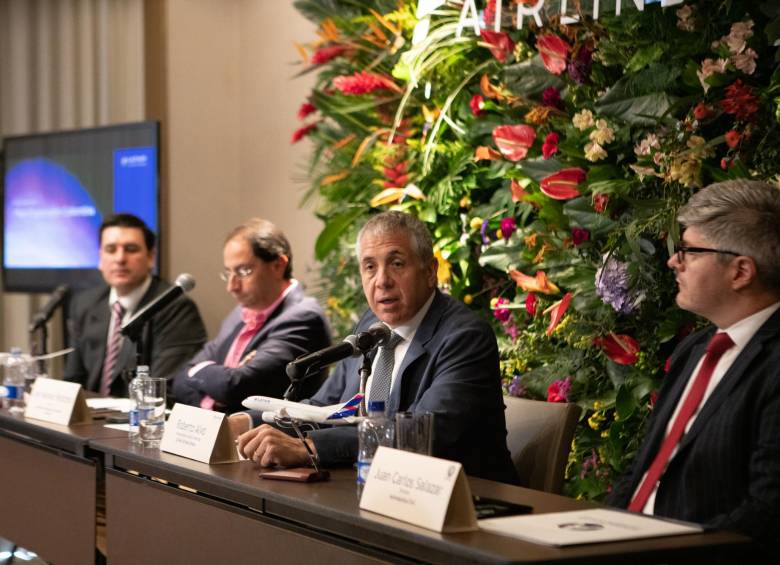 Roberto Alvo, vicepresidente comercial senior de la compañía, resaltó que Colombia tiene un potencial de crecimiento del mercado muy alto. FOTO cortesía latam