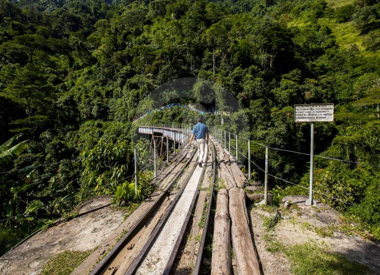 La apuesta por el desarrollo de infraestructura, especialmente en sistemas de trasnporte intermodal como el Ferrocarril de Antioquia, es una de las apuestas para el próximo cuatrenio. El presupuesto de inversiones es de 96 billones de pesos. Foto: Jaime Pérez 