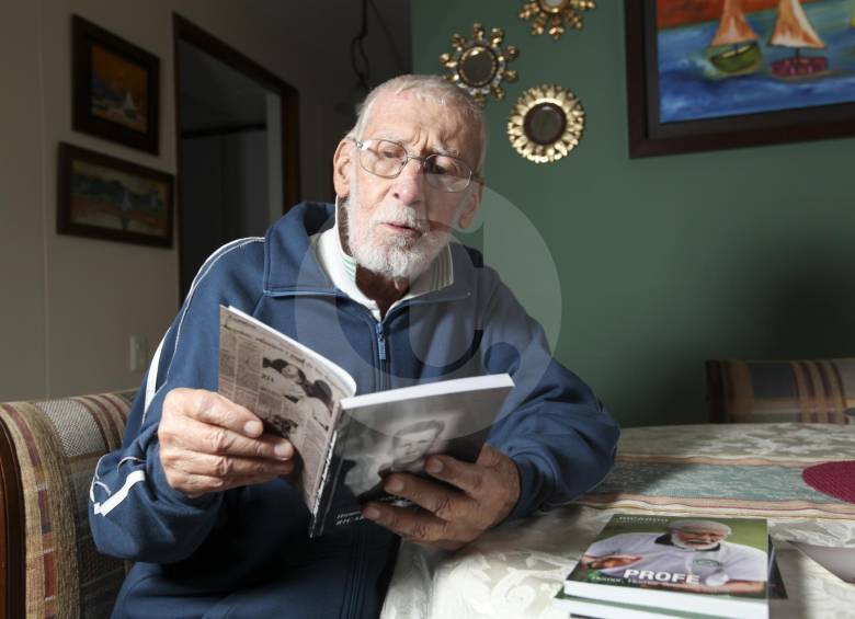 Quienes lo conocieron, definen a Ricardo Lagoueyte como un hombre entregado a la lectura. FOTO Edwin Bustamante