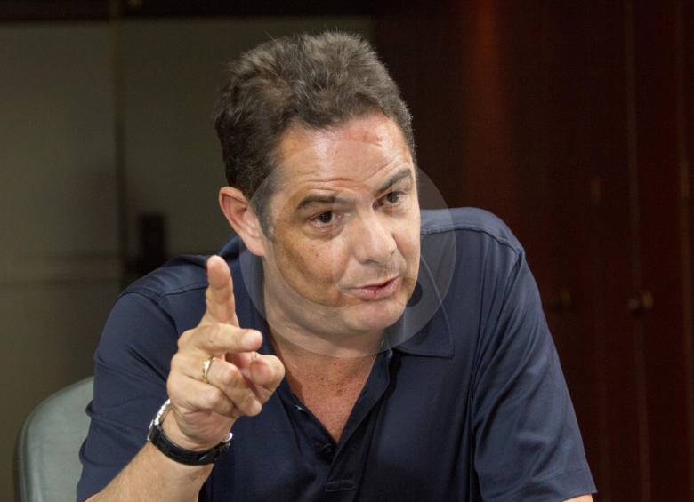El exvicepresidente Vargas Lleras renunció a su cargo el 21 de marzo. Era el líder de la infraestructura.FOTO Edwin Bustamante