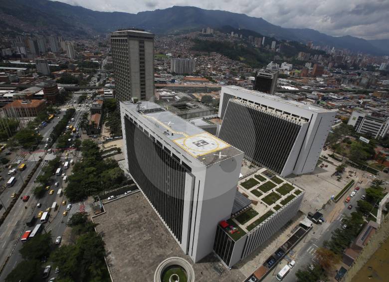 Tanto la Alcaldía de Medellín como la Gobernación de Antioquia modificaron estructuras. FOTO manuel saldarriaga