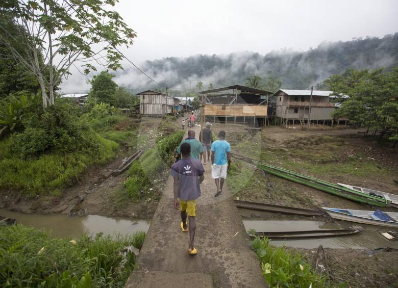 Comunidades desplazadas en el Alto Baudó, Chocó. FOTO MANUEL SALDARRIAGA