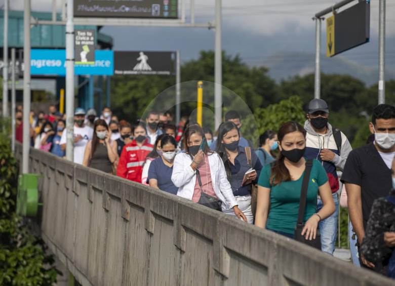 El presidente Duque insistió en las medidas de autocuidado como la mejor estrategia para evitar el contagio: lavado de manos, uso de tapabocas y evitar aglomeraciones. FOTO Edwin Bustamante