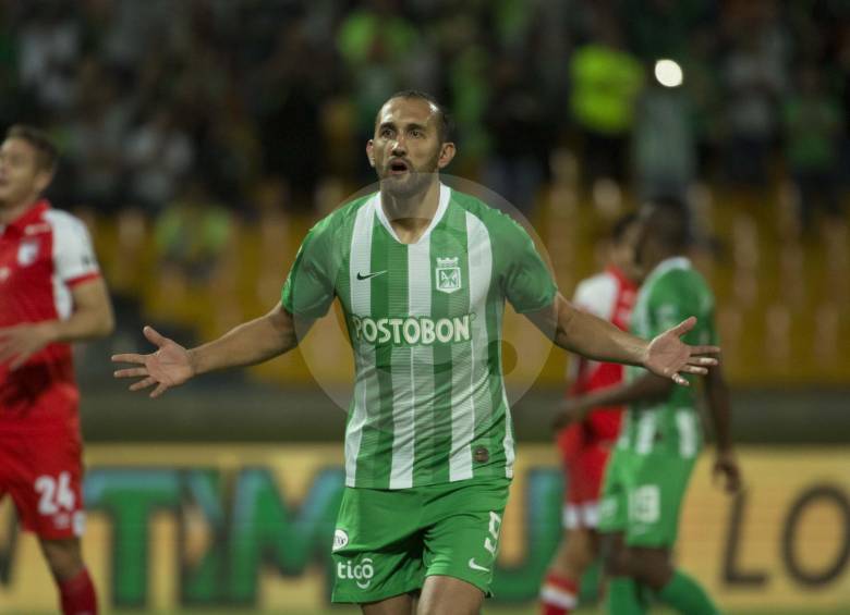 Hernán Barcos, delantero de Nacional que hizo doblete. FOTO Edwin Bustamante