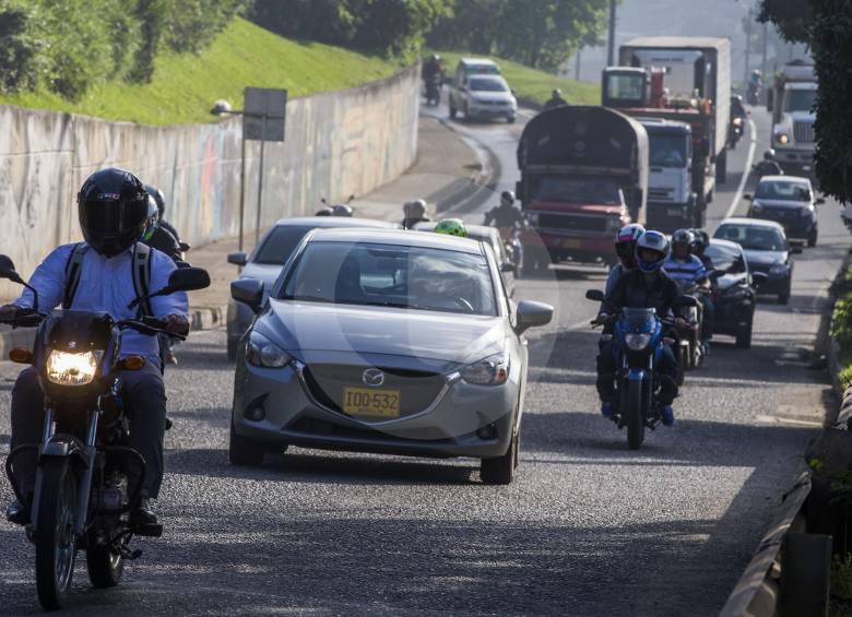 La venta de vehículos nuevos en el país cayó 39,1 % en marzo. El descenso acumulado llegó al 6,2 % en 2020. FOTO JULIO CÉSAR HERRERA