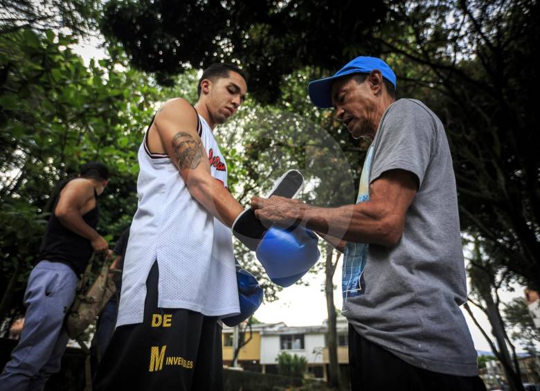 En Colombia hay entrenadores con título de tecnólogos, profesionales en deporte y empíricos, todos trabajando en formación de nuevas figuras en todos los deportes. FOTOs Andrés Camilo Suárez