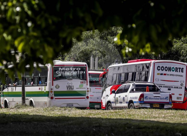 Tras la suspensión de la medida, las rutas intermunicipales volvieron a transitar por la Autopista Norte. FOTO Jaime Pérez