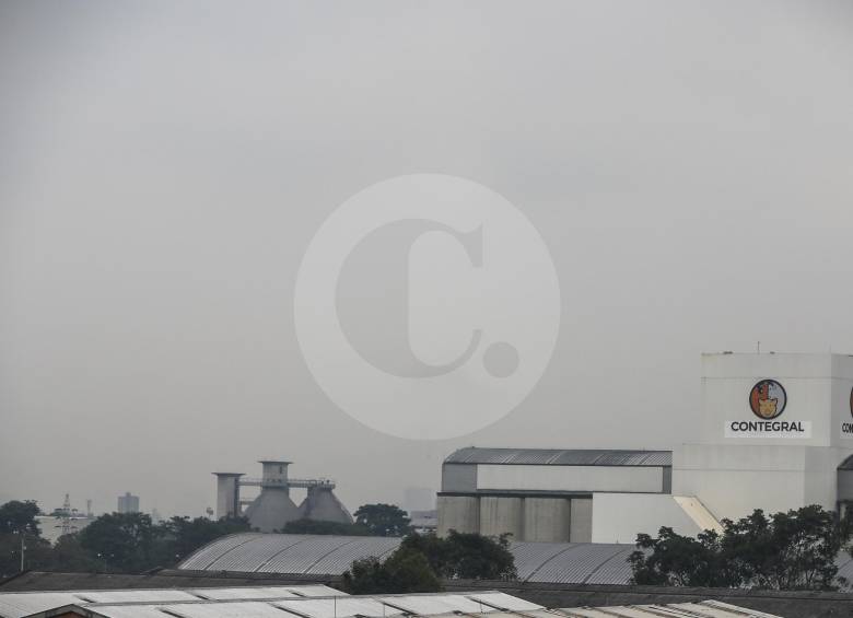 Así amaneció el aire en el primer día de extensión de pico y placa