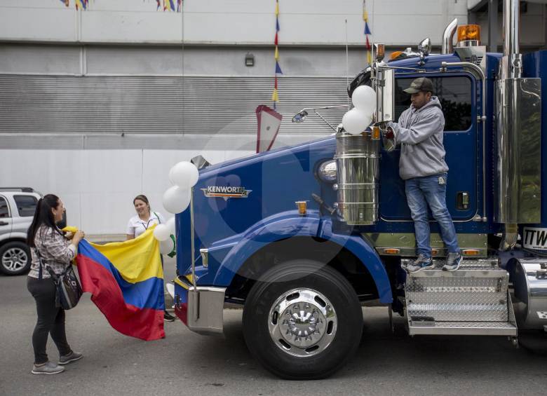 El transporte de carga se comprometió con el presidente Iván Duque a fortalecer la cadena logística y el relacionamiento entre los diferentes actores para impulsar la economía. FOTO Santiago Mesa