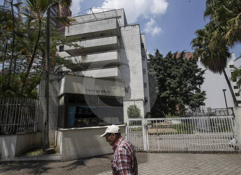 El Mónaco fue objeto de extinción de dominio y desde 2008 es vigilado por la Policía Nacional. En el inmueble estaban ubicadas oficinas de la Fiscalía. FOTO SANTIAGO MESA RICO