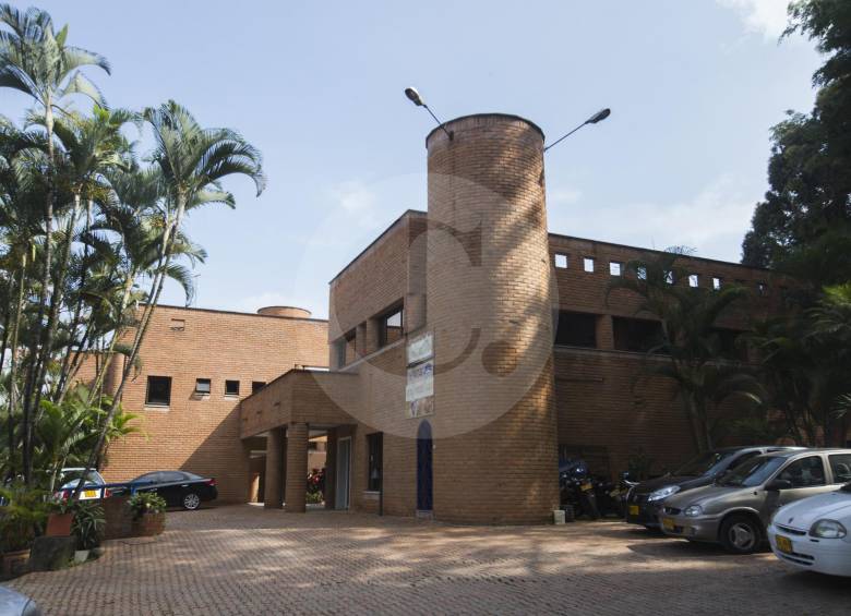 Esta propiedad en la Loma de Los Balsos, fue la casa “Gacha” sometida a proceso de extinción de dominio. Este es uno de los inmuebles que está recuperando la SAE.FOTO Donaldo Zuluaga