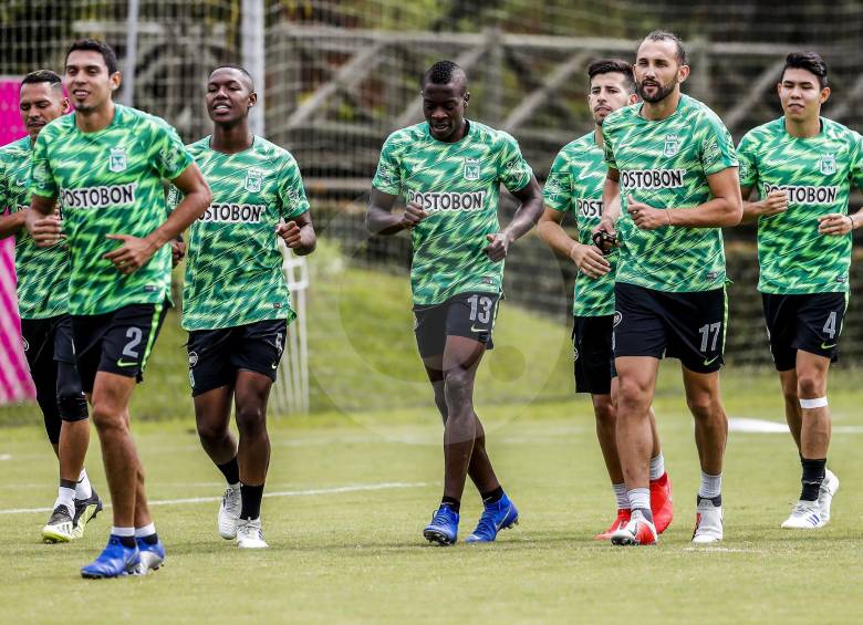 El ambiente durante toda esta semana en Nacional ha sido muy bueno, los jugadores andan de un mejor semblante, y convencidos de que pueden cerrar el semestre a su favor. FOTO jaime pérez