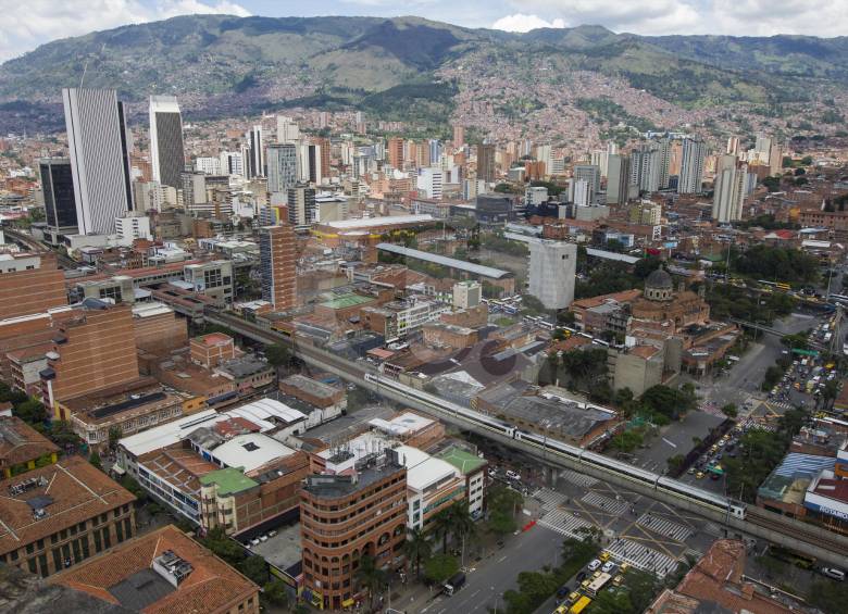 La apuesta de ciudad es contundente para lograr en los próximos cuatro años una inversión de 2,76 billones de pesos en ciencia, tecnología e innovación. Hay que fortalecer capacidades. FOTO Manuel Saldarriaga