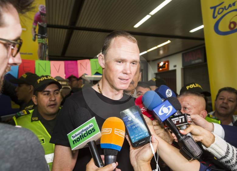 Chris Froome llegó anoche y desde hoy prepara su temporada en el Oriente antioqueño. FOTO Carlos Velásquez