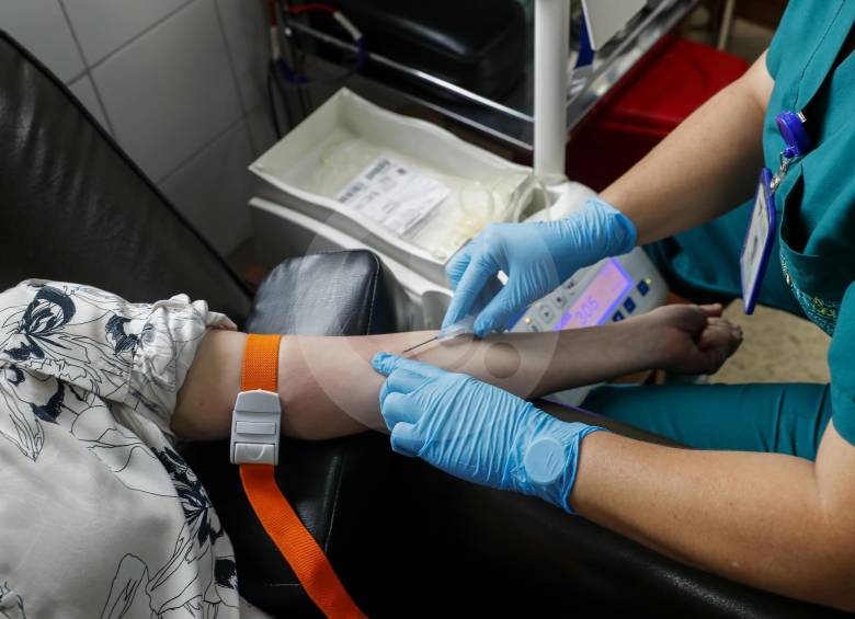 Además de ayudar para salvar vidas, donar sangre trae beneficios para la salud de las personas. FOTO ESTEBAN VANEGAS