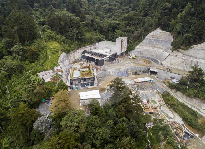 El portal de ingreso del sistema comenzará, en sentido occidente - oriente, en el intercambio de Baltimore, en Las Palmas. La conexión concluirá en sector Sajonia de Rionegro. FOTO Esteban Vanegas