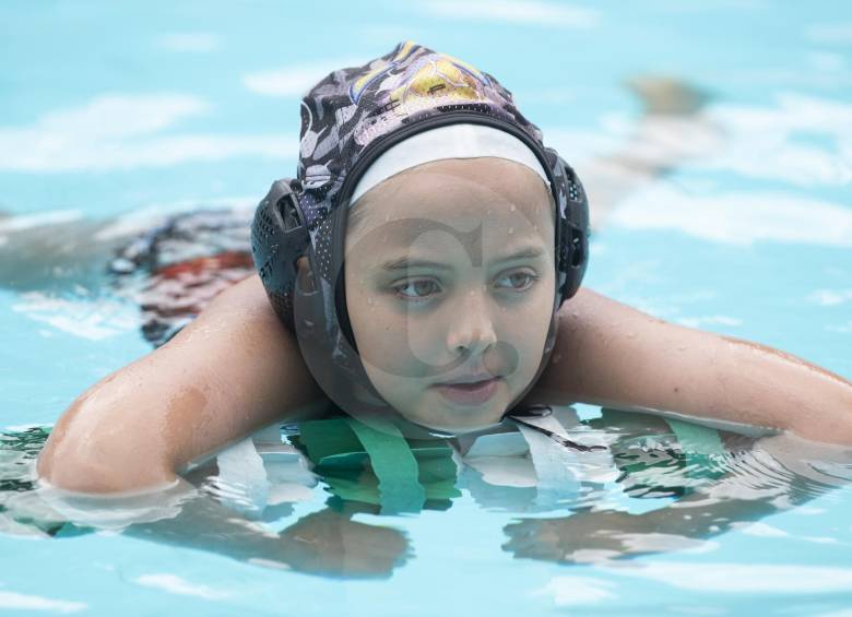 Salomé estudia en la modalidad homeschool, por decisión de sus padres, para que pueda dedicarse al alto rendimiento deportivo. FOTO Manuel Saldarriaga
