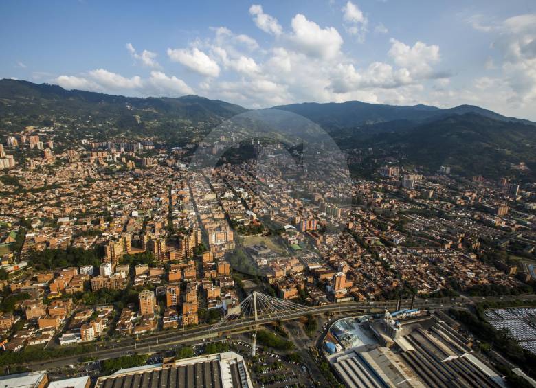 Envigado decide en las urnas el retorno al Área Metropolitana