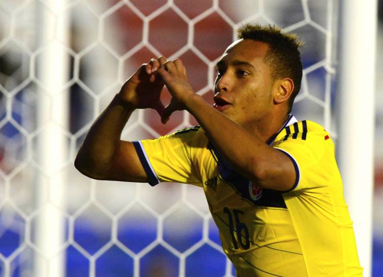 Jarlan Barrera, duda por la lesión en una de sus corneas, ocasionada por el argentino Lucio. FOTO AFP