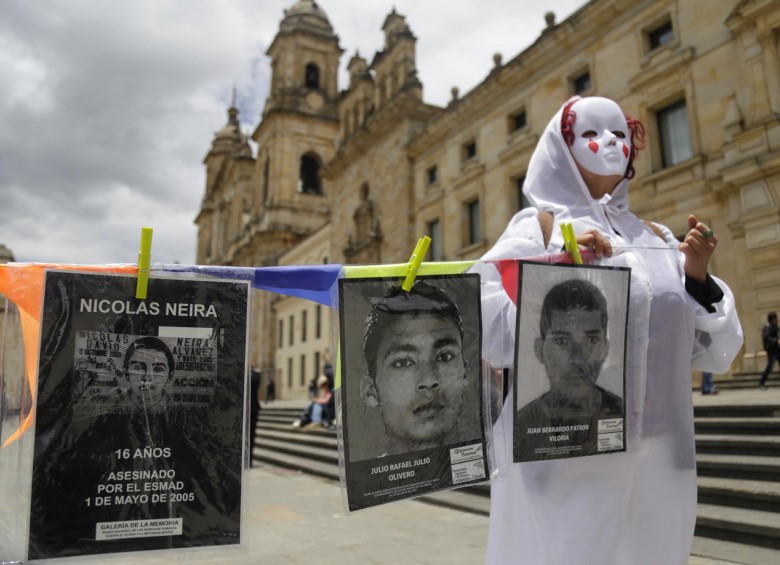 Plantón en la Plaza de Bolívar en contra de los asesinatos de Líderes sociales en Colombia en septiembre del año pasado. FOTO: Archivo