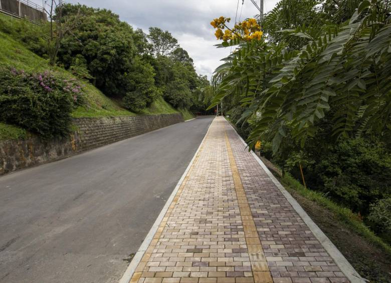 Desde el 17 de marzo los cerros tutelares de Medellín estaban cerrados debido a la pandemia. Hoy se anunció la apertura del Nutibara. Foto: Edwin Bustamante