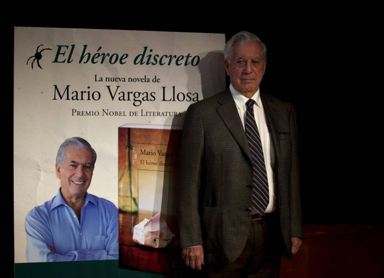 Vargas Llosa, que mantiene una relación sentimental con Isabel Preysler, está desde hace un mes impartiendo clases en la Universidad de Princeton, en Nueva York. FOTO Archivo