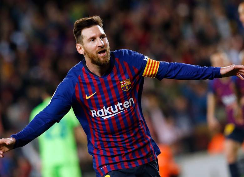 El festejo de la anotación que le dio el título al club blaugrana. FOTO AFP