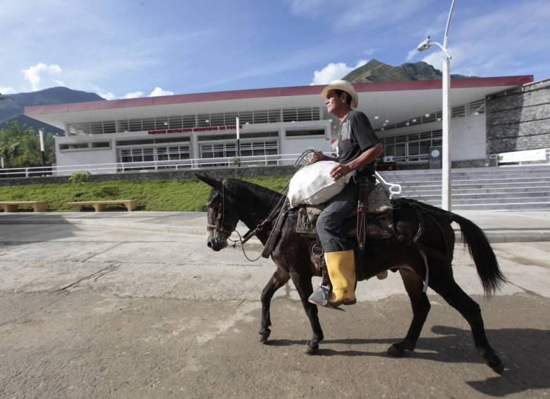 Parque Educativo La verdadera ciudad de la montaña del municipio de Peque, occidente de Antioqua. fOTO manuel saldarriaga.
