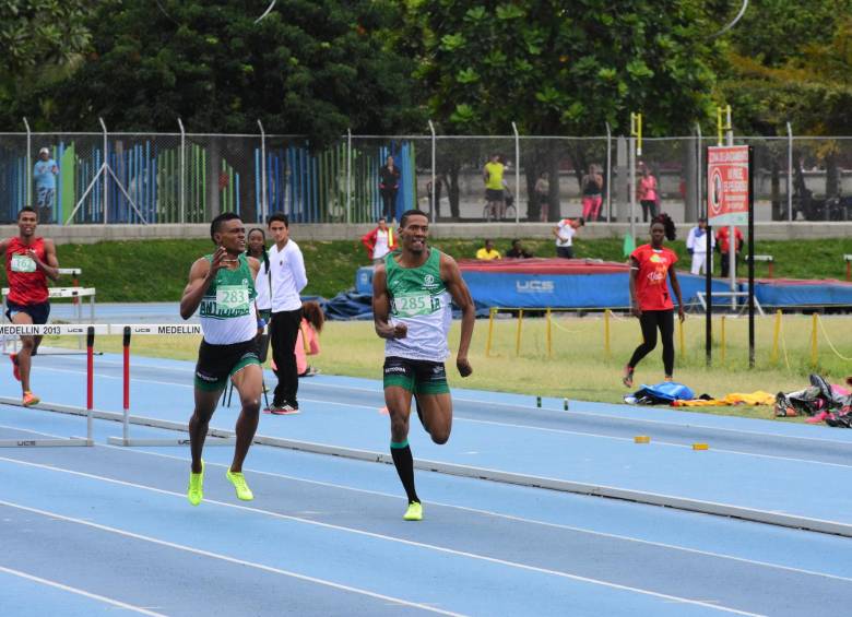 Ricardo Zapata Martínez logró su primer triunfo nacional en mayores. Su próximo desafío será el Prix Ximena Restrepo en Medellín el sabado entrante. FOTO Cortesía
