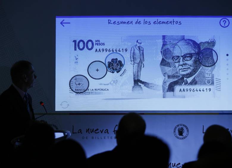 ¿Cómo saber si le dieron un billete de $100.000 falso?