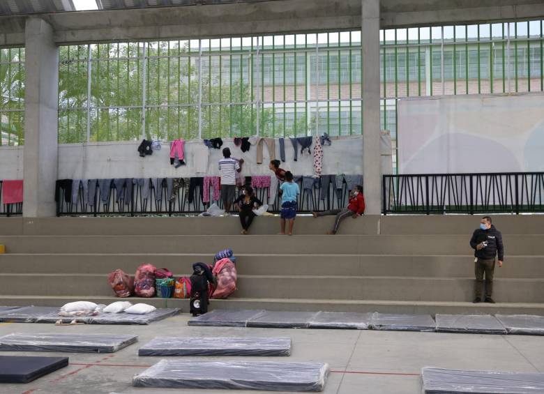 Medellín habilita otro coliseo del Inder como albergue temporal 