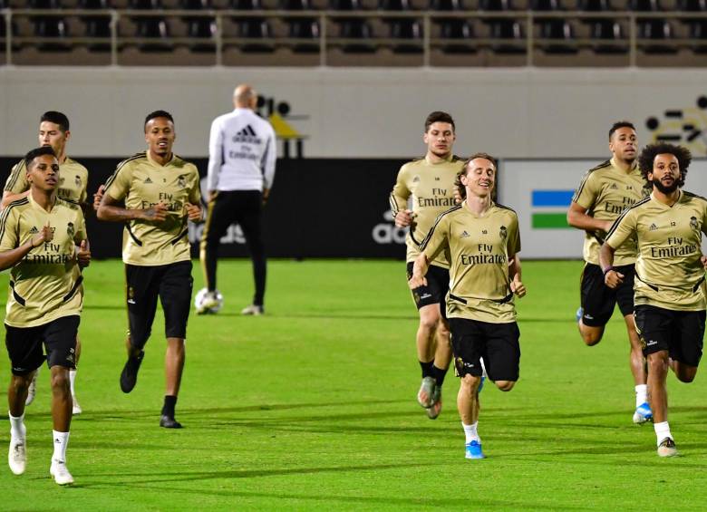 El colombiano James Rodríguez fue incluido en la convocatoria para el partido ante Valencia. FOTO AFP