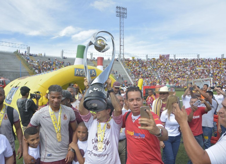 Ibagué recibe como héroes a los jugadores del Tolima