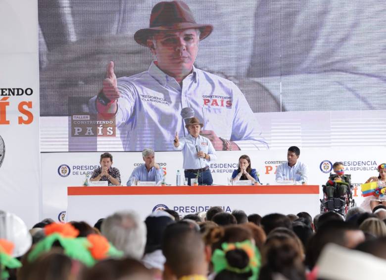 El presidente Iván Duque encabeza en Amagá, Antioquia, el taller Construyendo País. Foto: Cortesía Presidencia.
