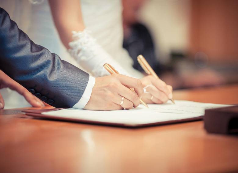 La Corte Suprema de Justicia ordenó no aprobar un seguro de sobreviviente para una mujer de 28 años, quien se había casado con un hombre de 95. FOTO SHUTTERSTOCK.COM