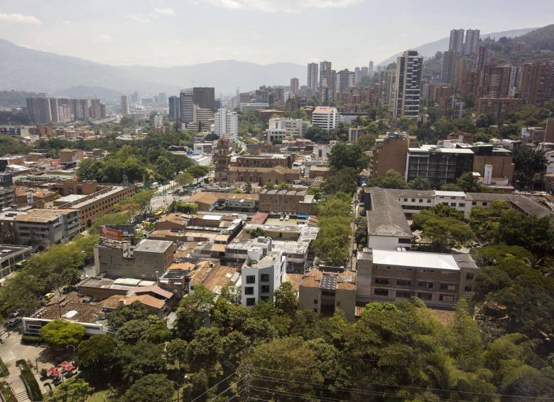 Las inmobiliarias que falten a los acuerdos con los arrendatarios están sujetas a sanciones que pueden ir desde los 100 salarios mínimo legales. FOTO EDWIN BUSTAMANTE 