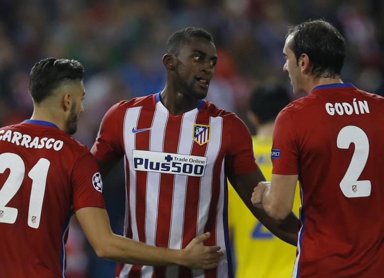 El colombiano Jackson Martínez espera celebrar hoy otro gol con Atlético de Madrid pero por la Liga de España. FOTO AP